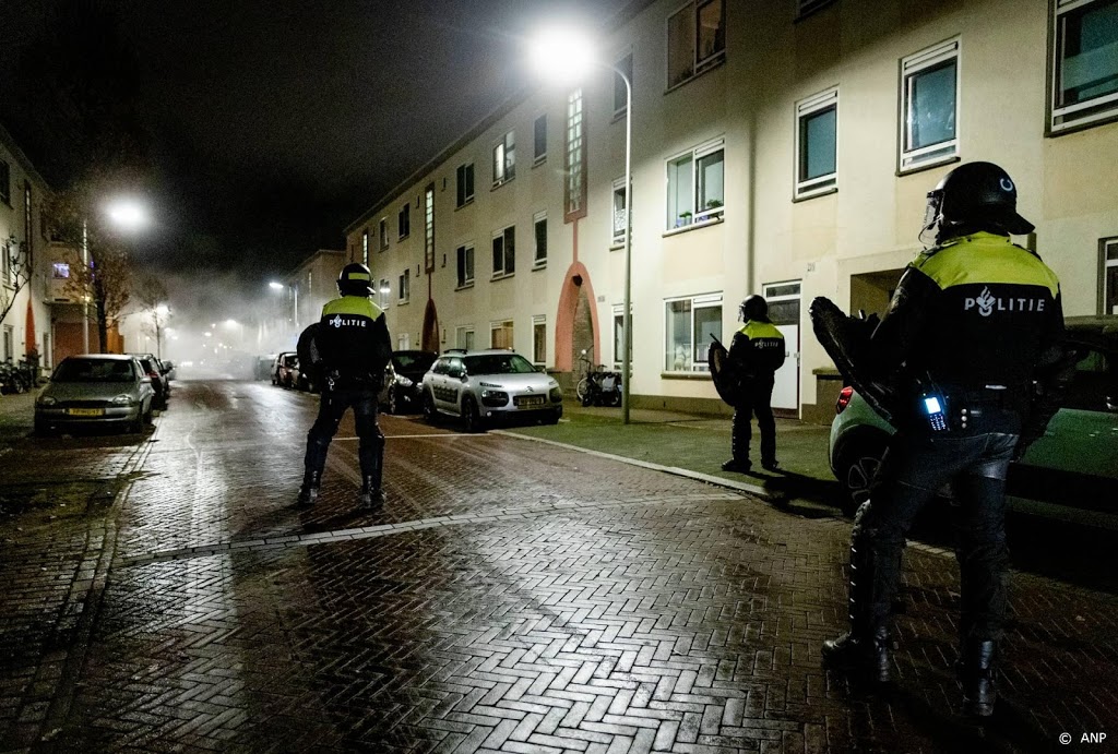 Zes minderjarigen aangehouden in Duindorp 