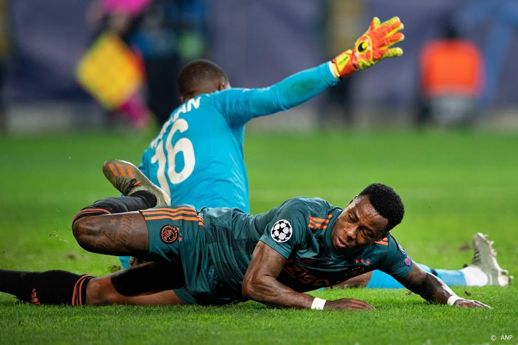 Ajax zonder Promes tegen Willem II