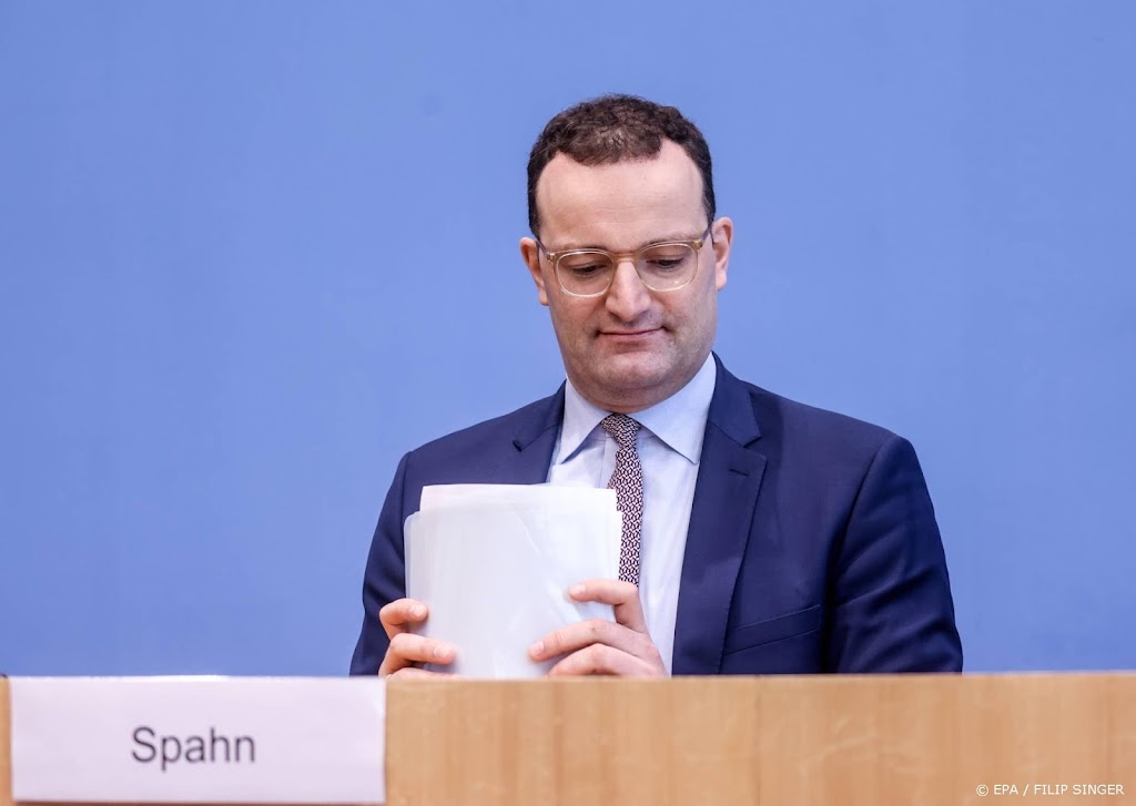 Duitse gezondheidsminister Spahn stemt tegen vaccinatieplicht