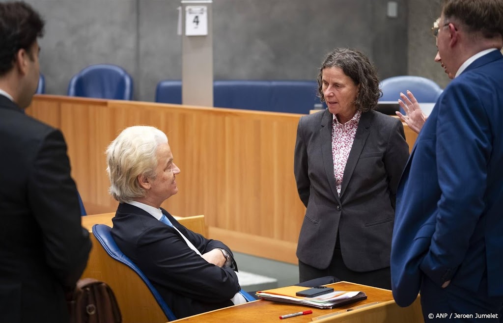 Wilders opnieuw tegen Faber: maak vaart met asielwetgeving