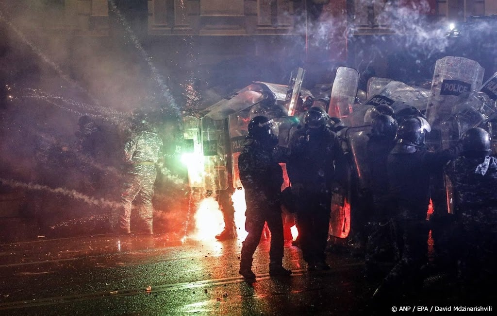 Politie gebruikt traangas bij pro-Europese protesten Georgië