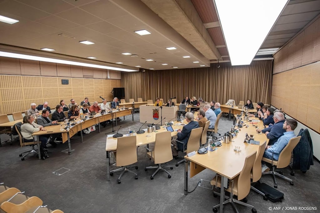 Burgemeester Terneuzen vertrekt definitief na ruzie over azc 