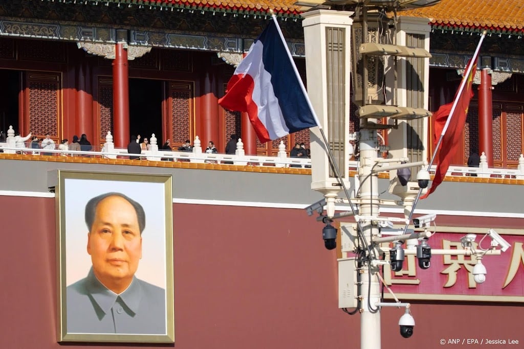 Macron arriveert in China voor staatsbezoek 