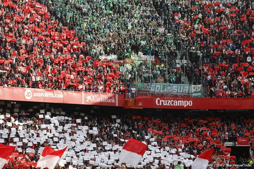 Sevilla moet tribune na staken stadsderby drie duels leeg laten 