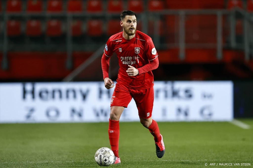 FC Twente-verdediger Dumic vertrekt naar Sandhausen