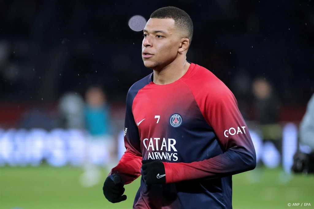 Mbappé heeft nog geen keuze gemaakt over toekomst  