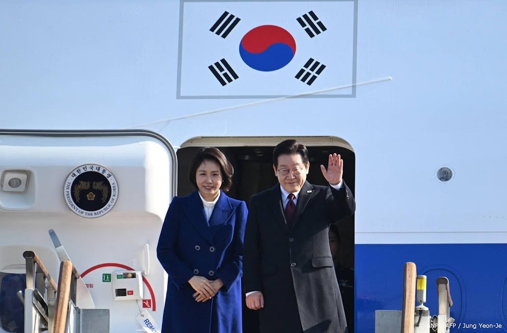 President Zuid-Korea bezoekt China, noorden schiet raketten af