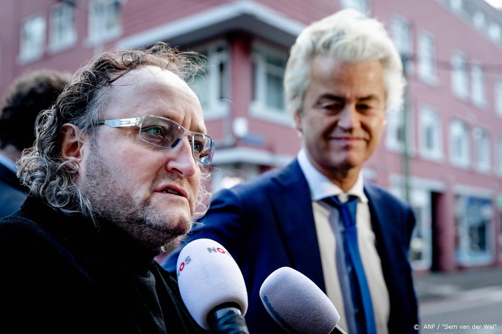 Ook Partij voor de Dieren doet aangifte tegen slachthuis
