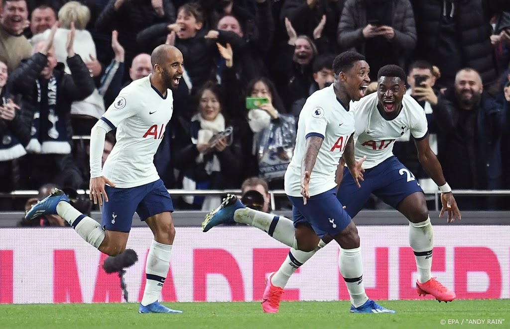 Na geslaagd competitiedebuut moet Bergwijn toekijken in FA Cup