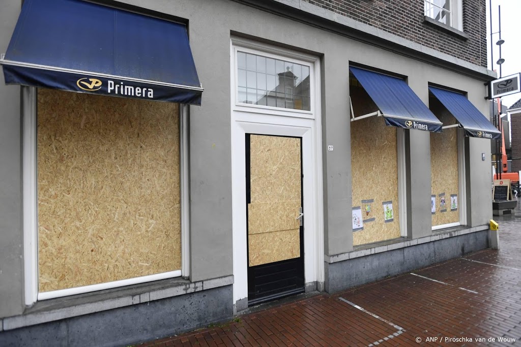 Twee verdachten van rellen in Den Bosch blijven vastzitten