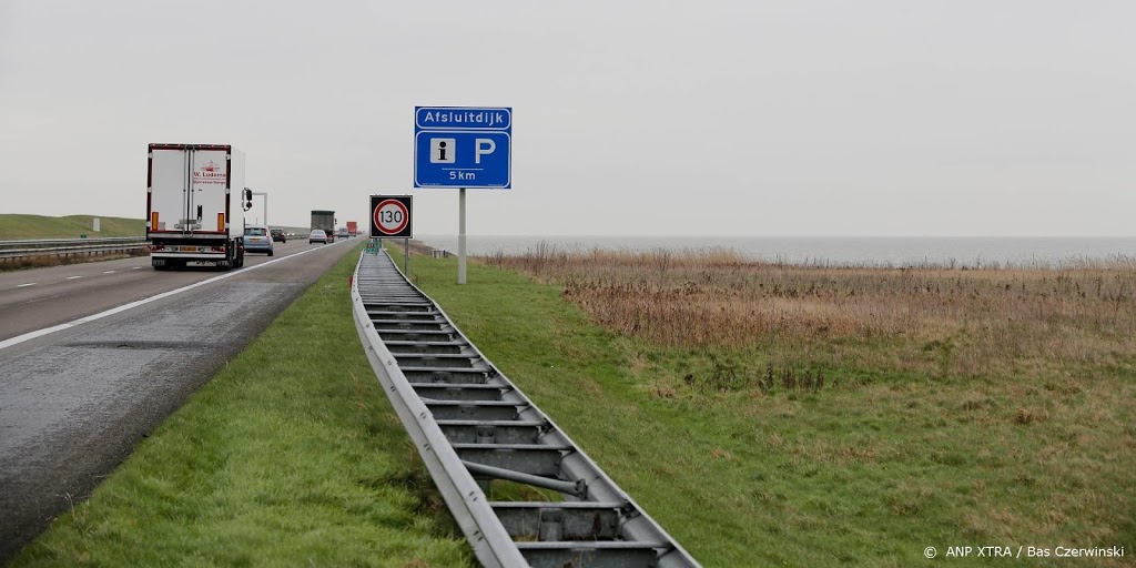 Afsluitdijk van vrijdag op zaterdag dicht voor reparatie 