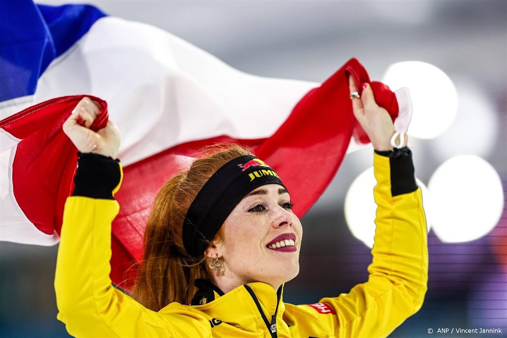Rijpma-De Jong troeft op NK afstanden Schouten af op 3000 meter