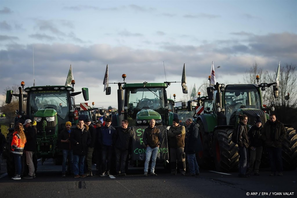 ANWB: opritten op A7 naar Duitse grens dicht om boeren te stoppen