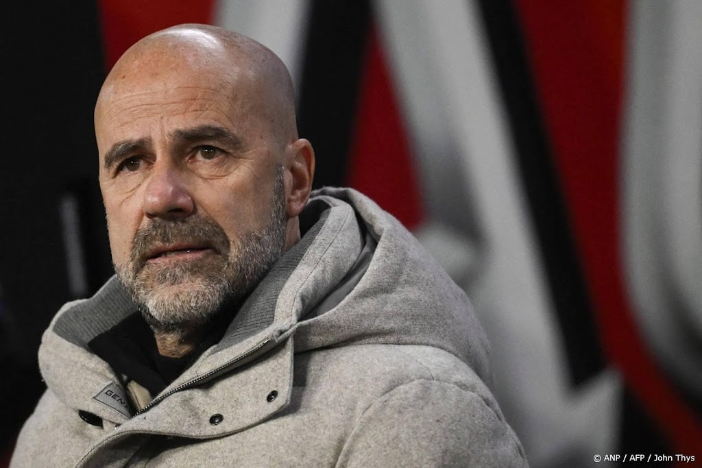 Bosz verkiest Gasiorowski boven Obispo centraal achterin 