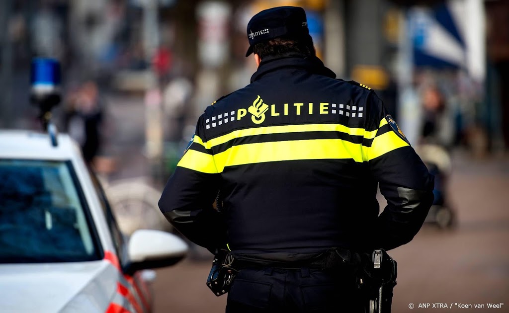 Man (46) opgepakt wegens stelen telefoon van agent
