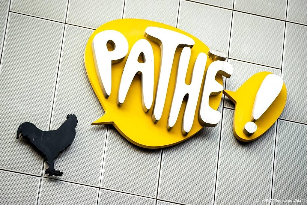 Pathé teleurgesteld om uitstel James Bondfilm