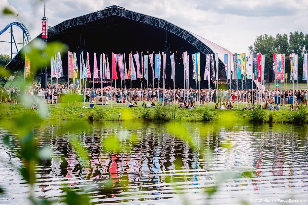 Vlaams besluit zomerfestivals pas na Nederlandse testresultaten
