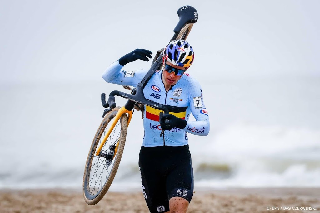 Van Aert met vertrouwen van trainingsstage naar Strade Bianche
