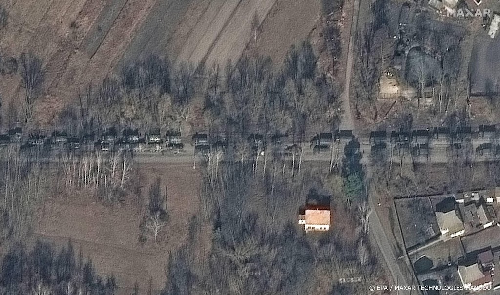Oekraïens leger: Russische troepen proberen Kiev te omsingelen