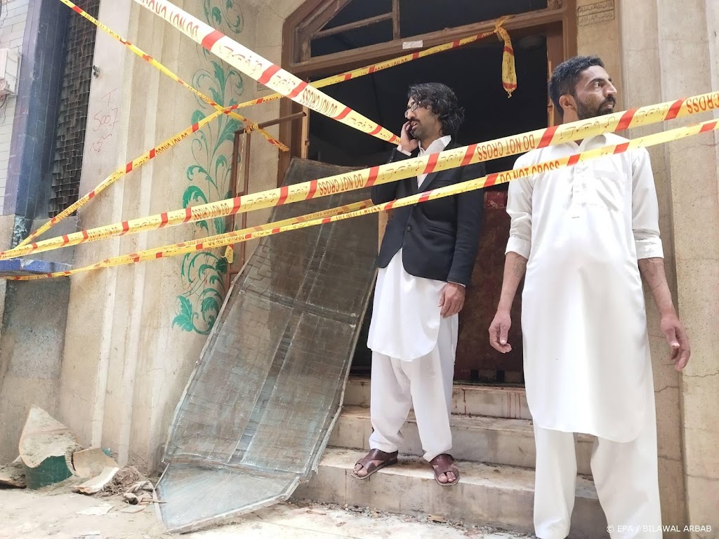 IS eist zelfmoordaanslag op moskee in Pakistan op