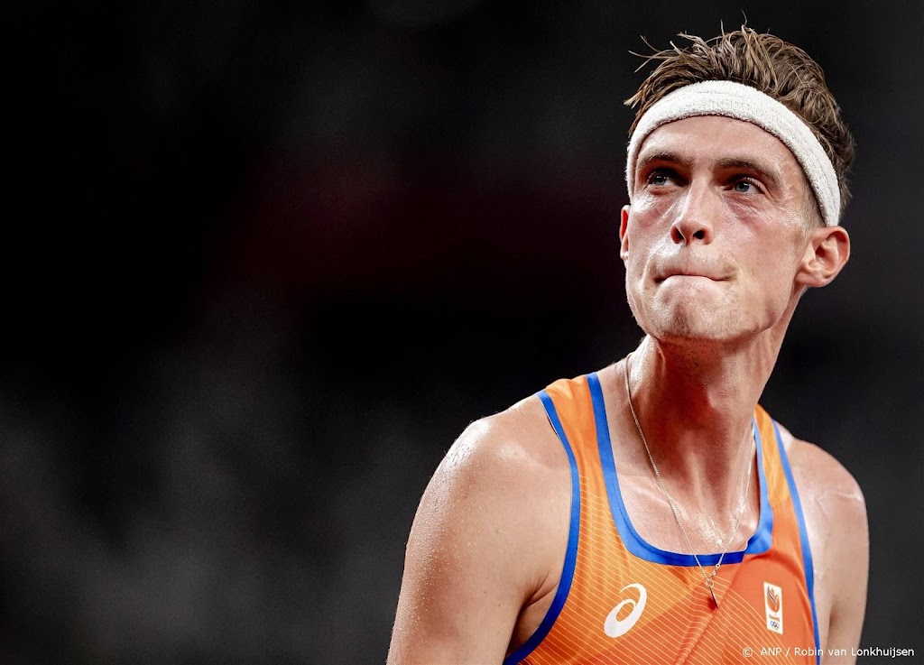Foppen en Verbaandert door naar finale 3000 meter op EK indoor