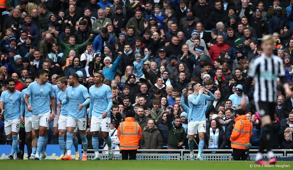 Manchester City wint van Newcastle en nadert Arsenal