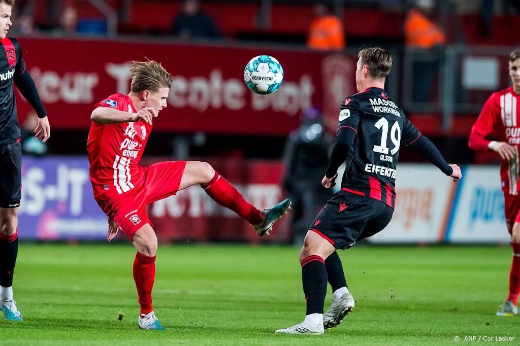 FC Twente geeft voorsprong uit handen tegen sc Heerenveen