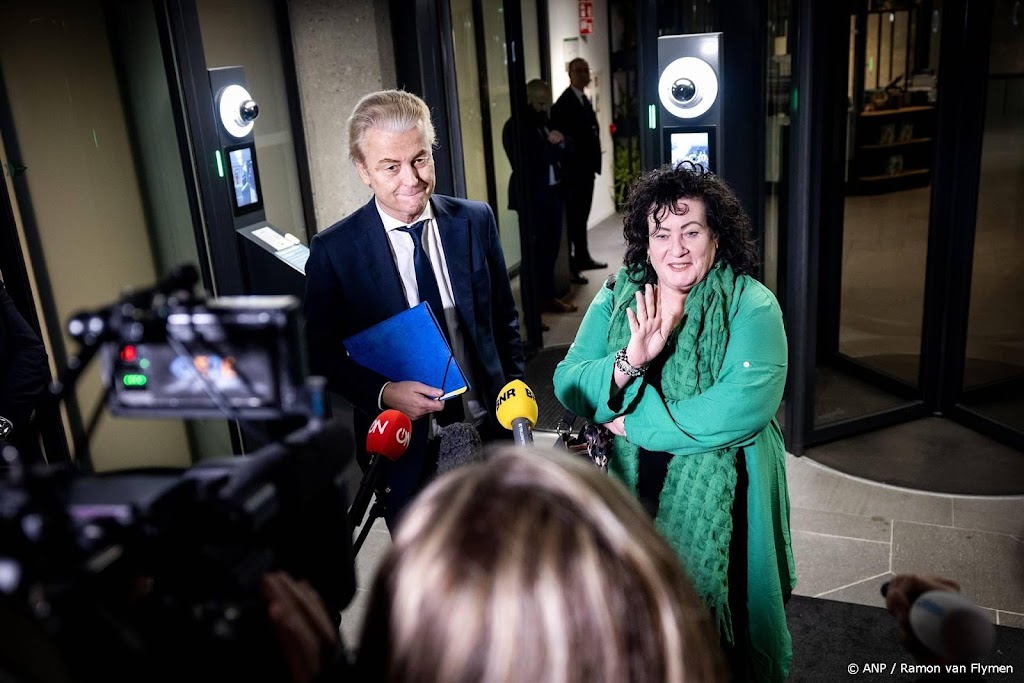 Wilders en Van der Plas zwijgen vooral na gesprek met Putters