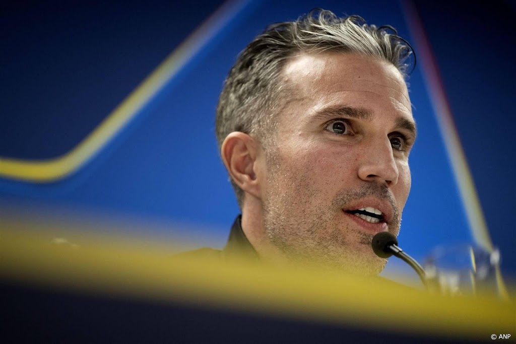 Van Persie deelt 'rode draad' achter blessuregolf Feyenoord niet