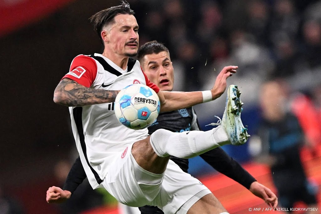 Eintracht Frankfurt mist verdediger Koch tegen Ajax 