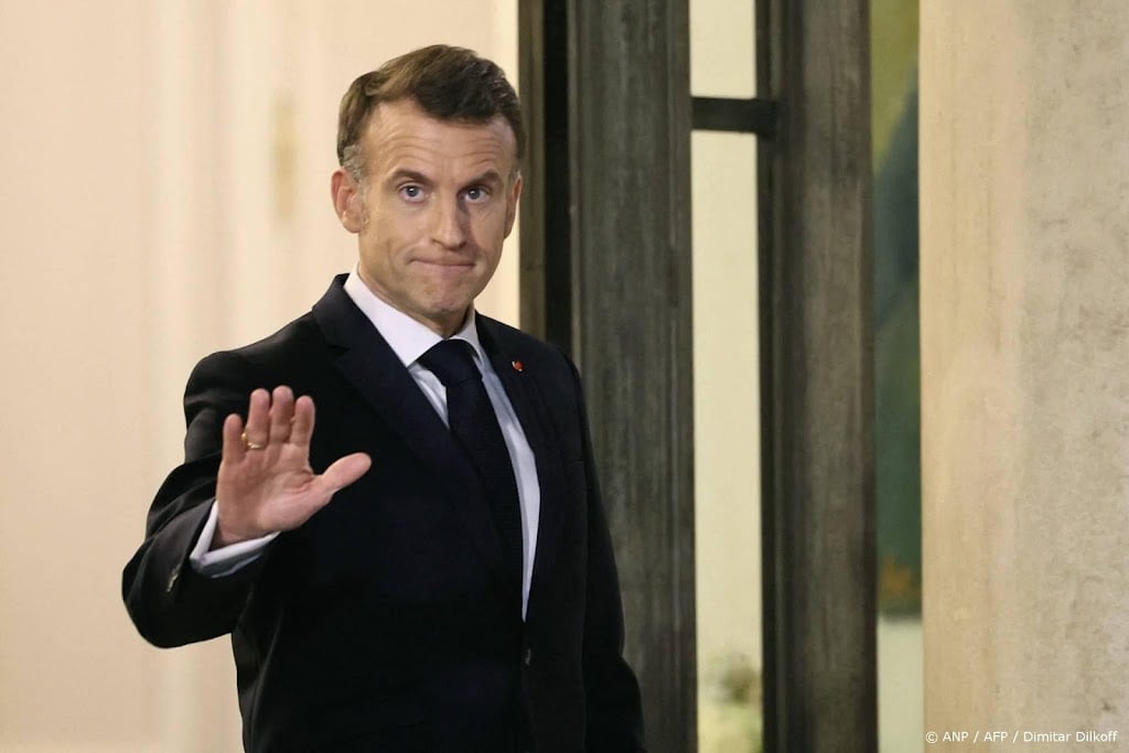 Macron betuigt solidariteit met Spaanse premier over conflict VS