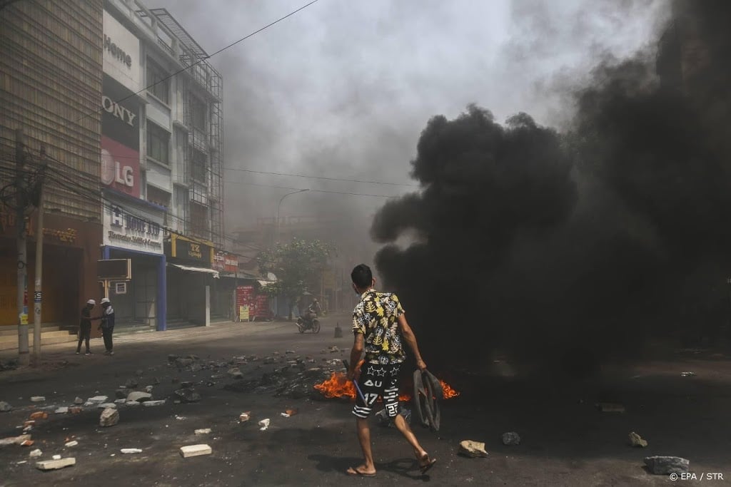 Duitse minister Maas vreest burgeroorlog in Myanmar