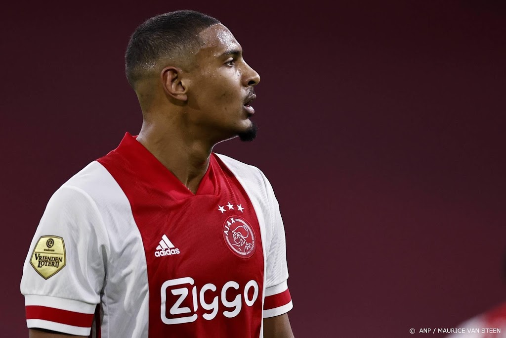 Ajax start met Haller tegen Heerenveen