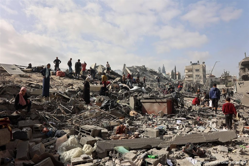 Reddingswerkers Gaza melden al 30 doden bij Israëlische aanvallen
