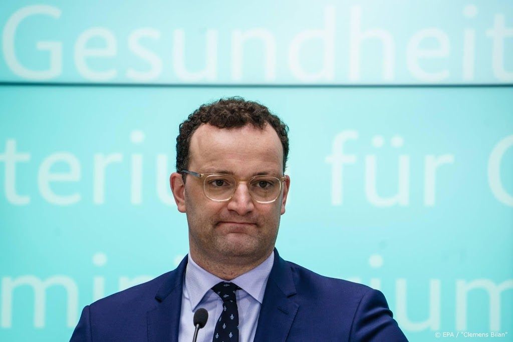 Duitse minister waarschuwt dat coronavaccin jaren kan duren
