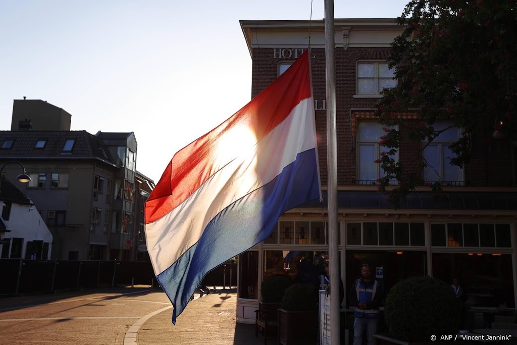 Jeeps brengen Vrijheidsvuur door het land