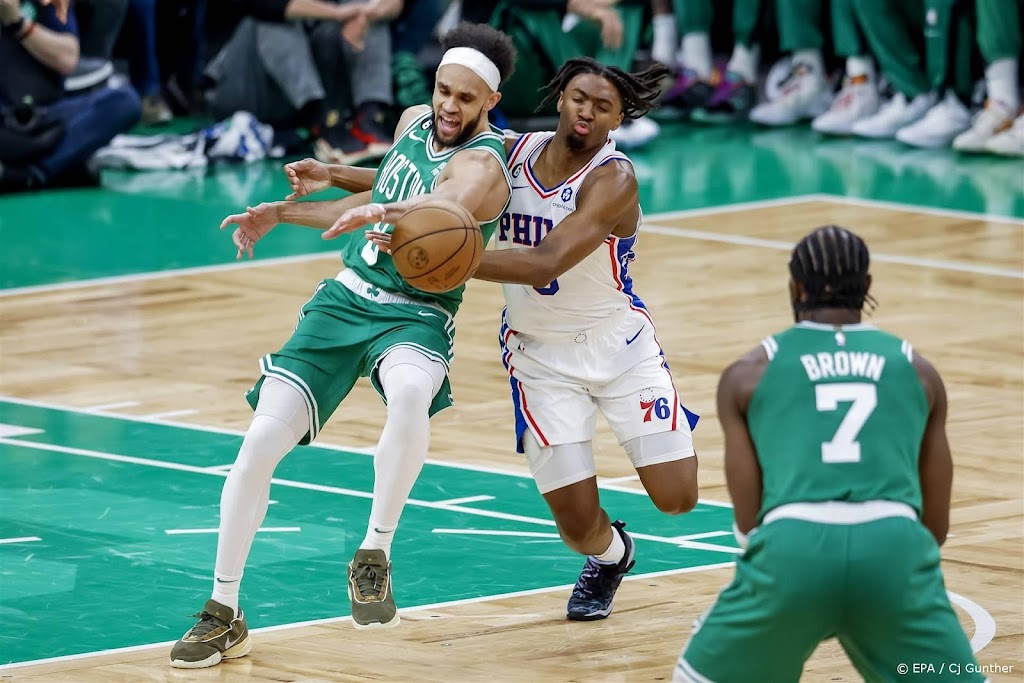 Basketballers Celtics trekken stand in play-offs NBA gelijk