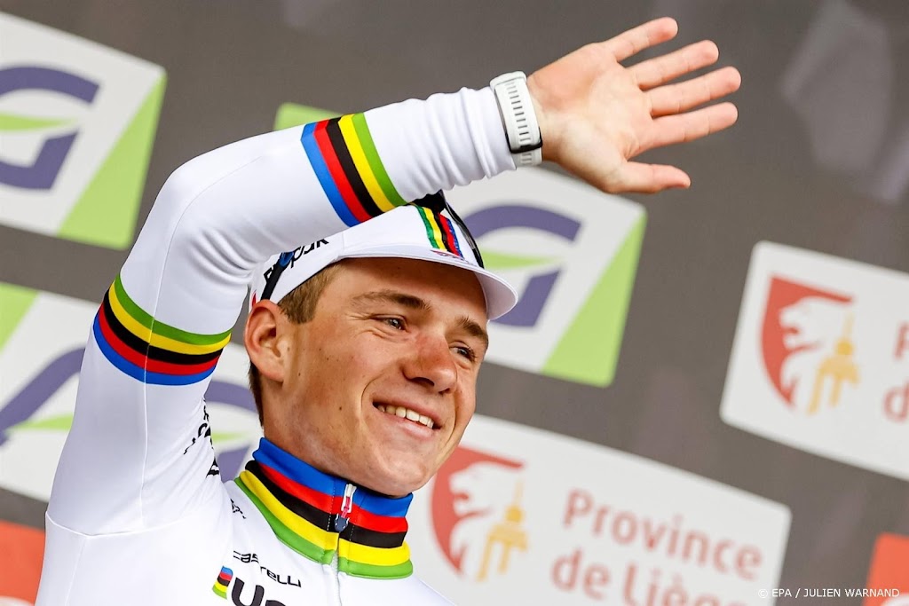 Evenepoel kan niet wachten om leiderstrui in Giro te pakken