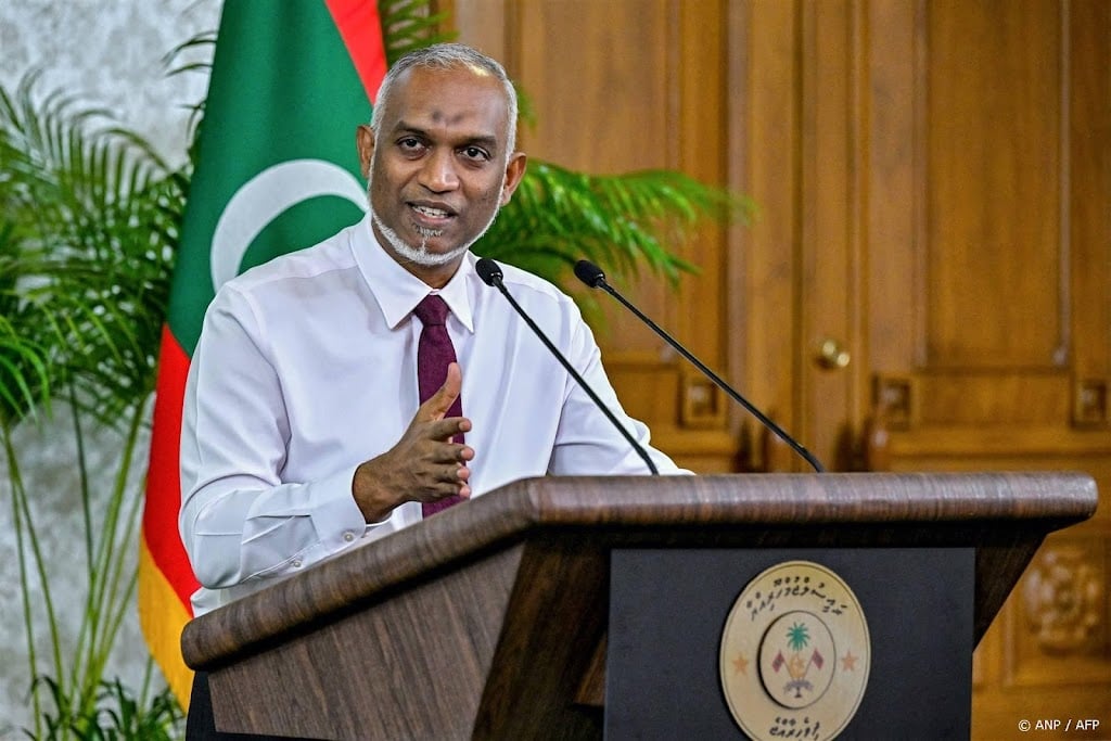 President Malediven claimt record na persconferentie van 15 uur