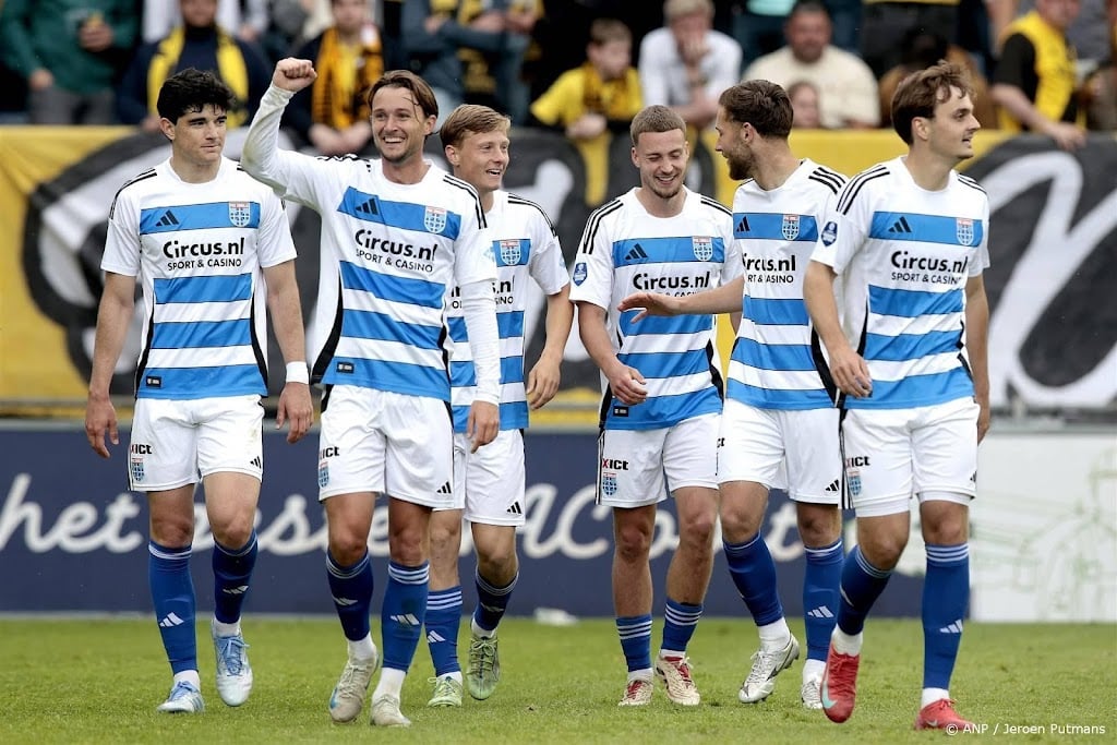 PEC Zwolle klopt NAC en vergeet degradatiezorgen