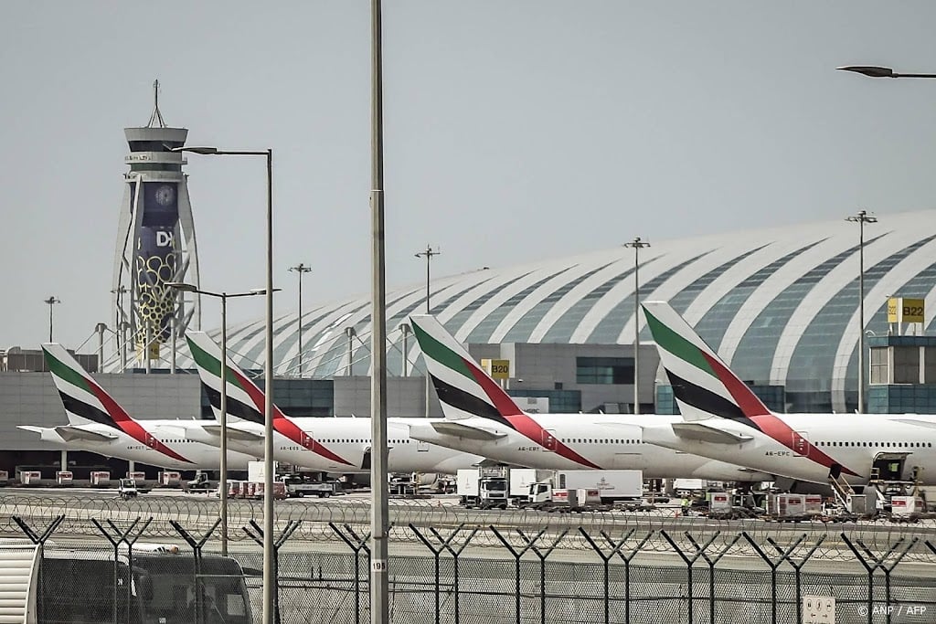 Passagiersaantallen Dubai Airport gekelderd door oorlog