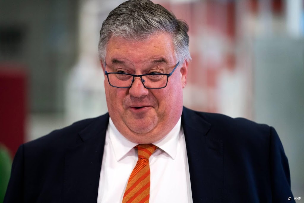 Bruls schrikt van 'appruzie' Grapperhaus en Halsema
