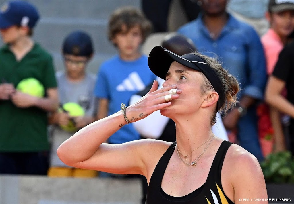 Svitolina met coach Sluiter naar kwartfinale Roland Garros
