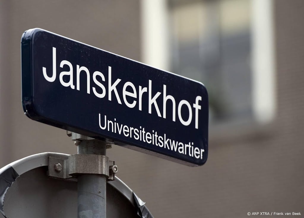 Bezetters moeten van politie Utrechts universiteitspand uit