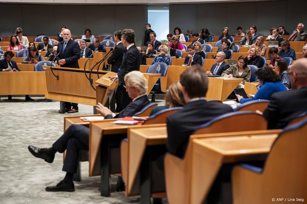 Kamer roept op zo snel mogelijk nieuwe verkiezingen te houden