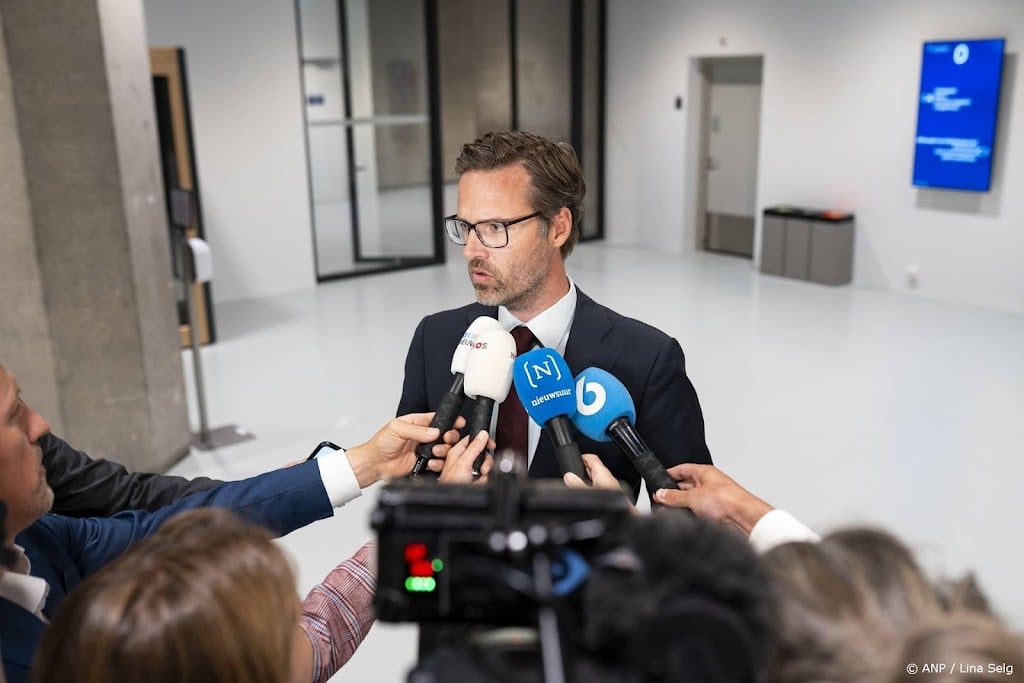 Sjoerdsma weet niets van "schaduwdeal" naast akkoord met PRO