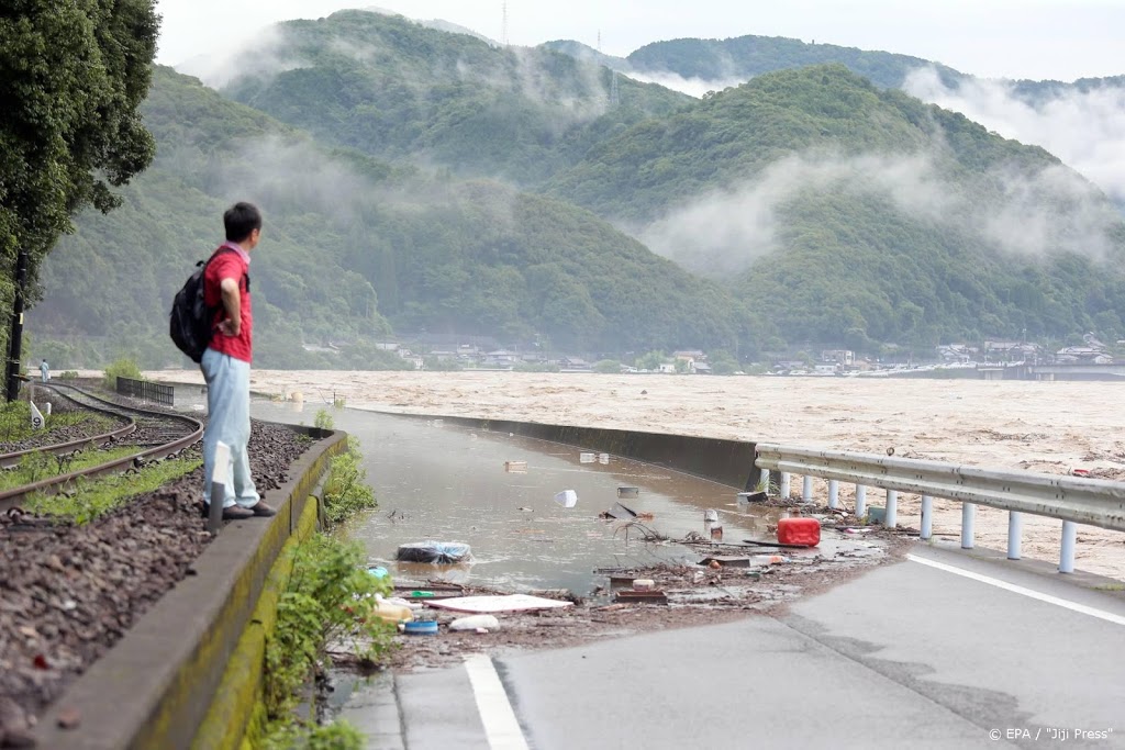 Vermoedelijk meerdere doden door noodweer in Japan