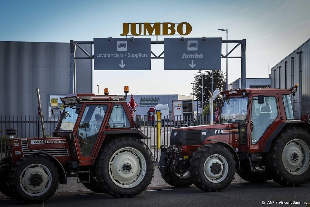 Supermarktkoepel roept boeren op blokkades op te heffen 