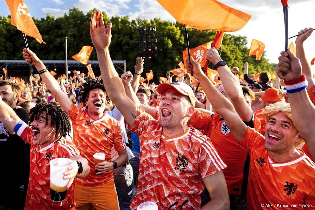 KNVB verwacht 40.000 Oranjefans in Berlijn voor duel met Turkije