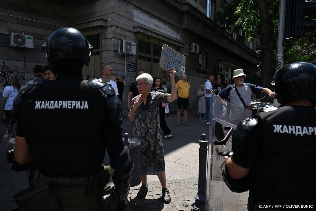 Tientallen arrestaties bij protesten in Servië